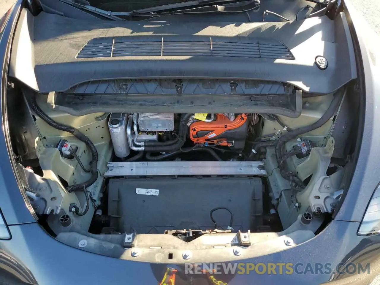 13 Photograph of a damaged car 7SAYGDED7RF108604 TESLA MODEL Y 2024