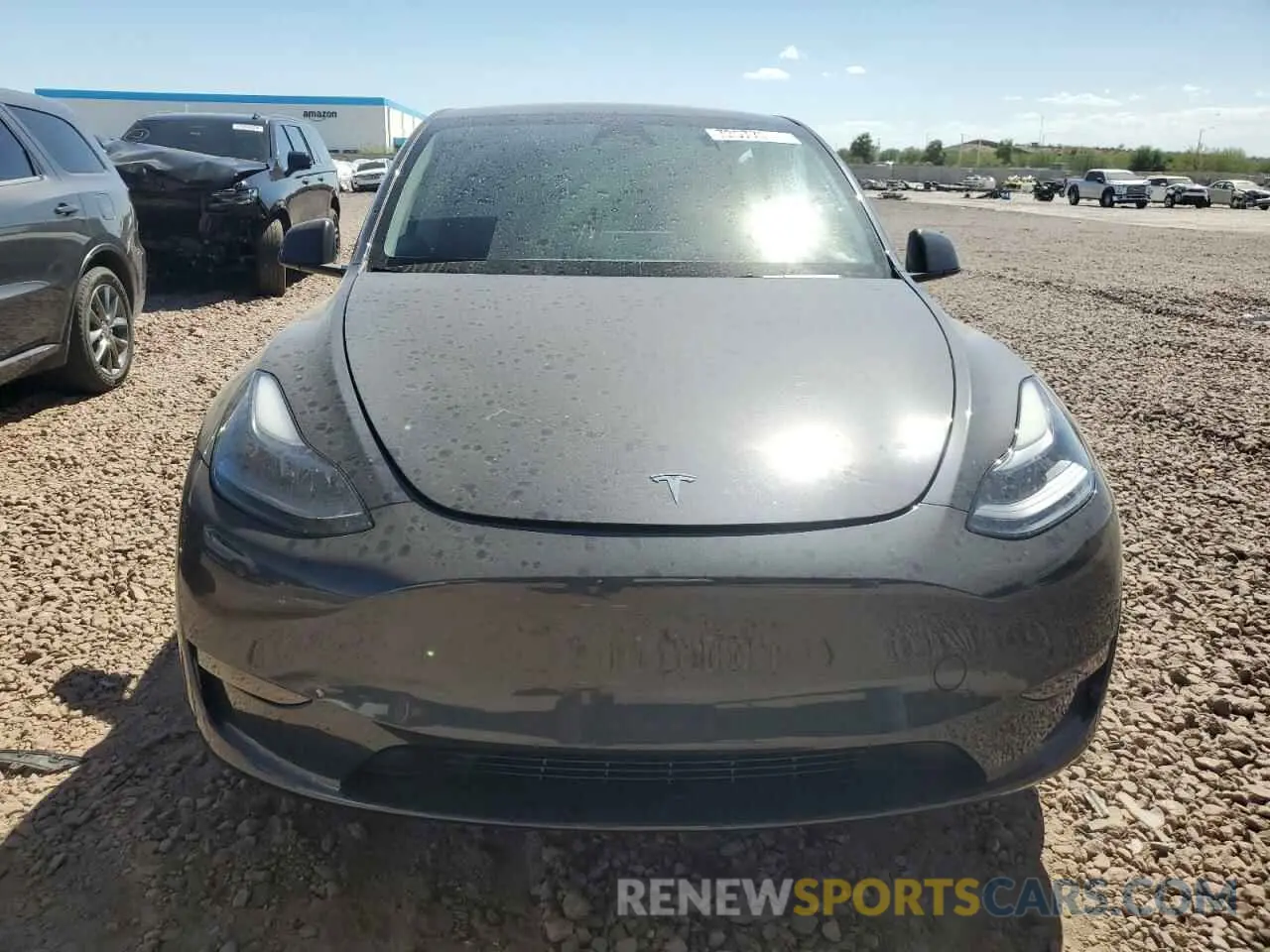 5 Photograph of a damaged car 7SAYGDED7RF119733 TESLA MODEL Y 2024