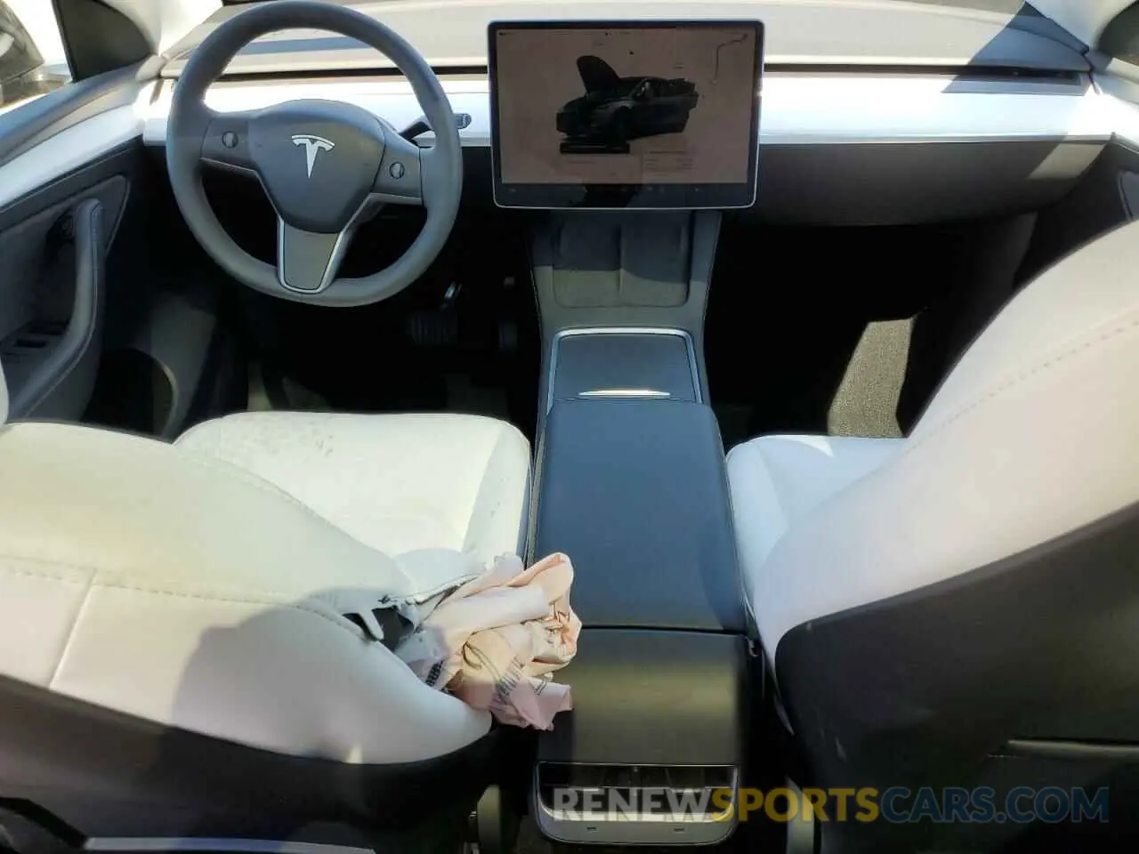 8 Photograph of a damaged car 7SAYGDED7RF199485 TESLA MODEL Y 2024