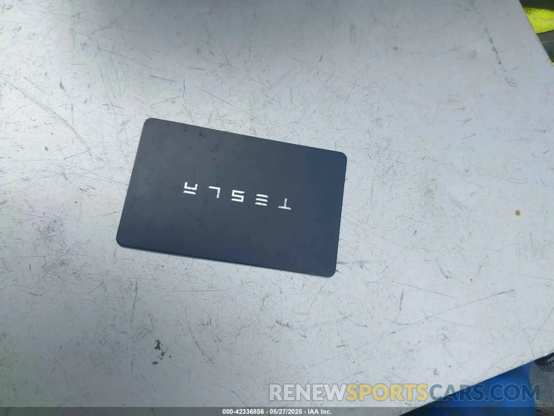 11 Photograph of a damaged car 7SAYGDED8RF019494 TESLA MODEL Y 2024