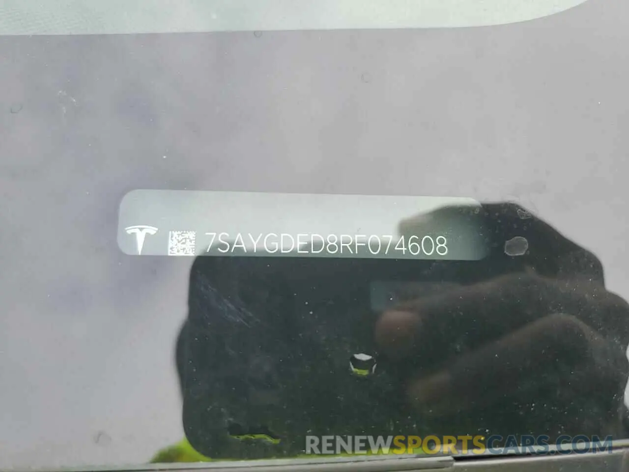 13 Photograph of a damaged car 7SAYGDED8RF074608 TESLA MODEL Y 2024