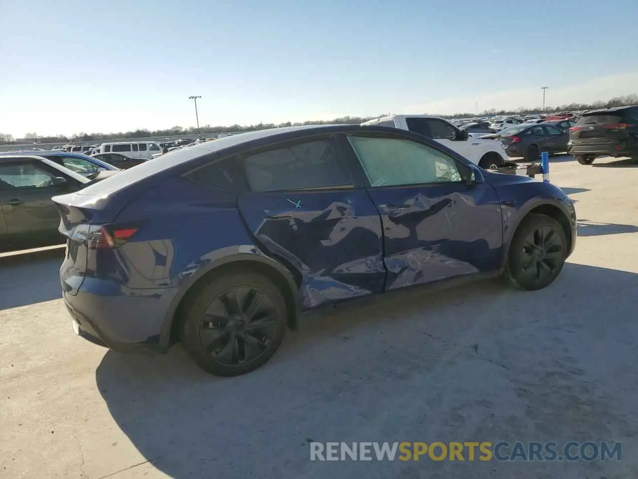 3 Photograph of a damaged car 7SAYGDED8RF132720 TESLA MODEL Y 2024