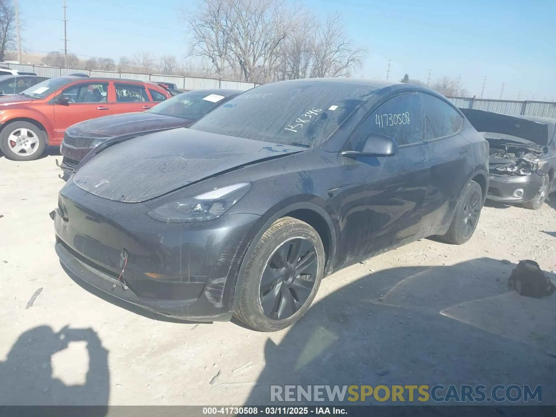 2 Photograph of a damaged car 7SAYGDED8RF158346 TESLA MODEL Y 2024