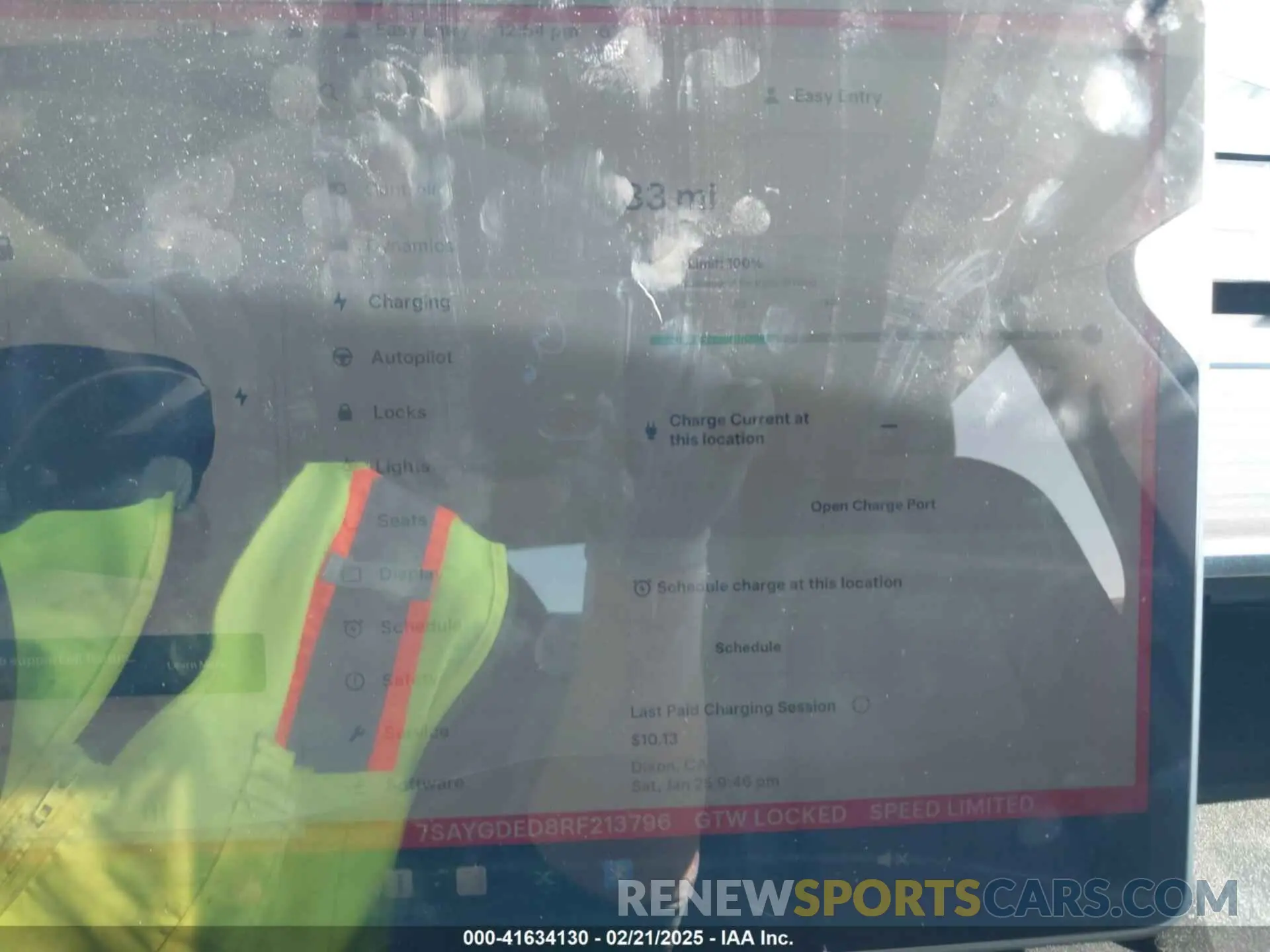 16 Photograph of a damaged car 7SAYGDED8RF213796 TESLA MODEL Y 2024