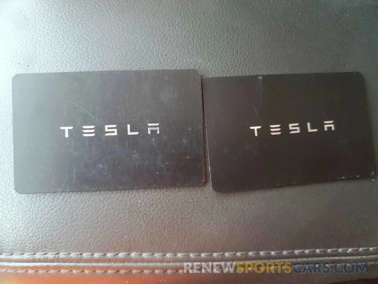 15 Photograph of a damaged car 7SAYGDED9RF046879 TESLA MODEL Y 2024