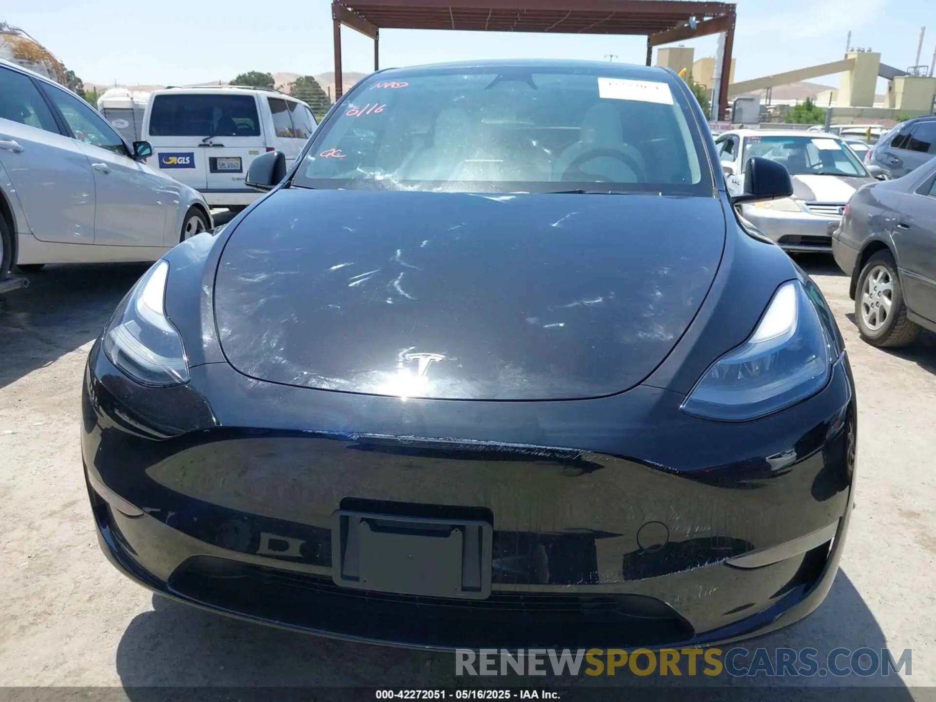 13 Photograph of a damaged car 7SAYGDED9RF191453 TESLA MODEL Y 2024