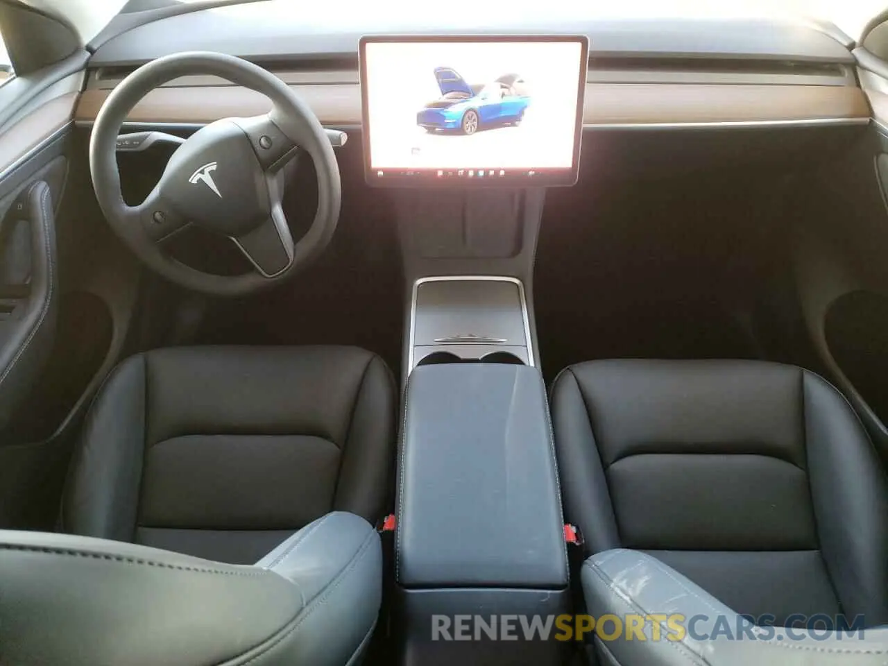 8 Photograph of a damaged car 7SAYGDED9RF206257 TESLA MODEL Y 2024