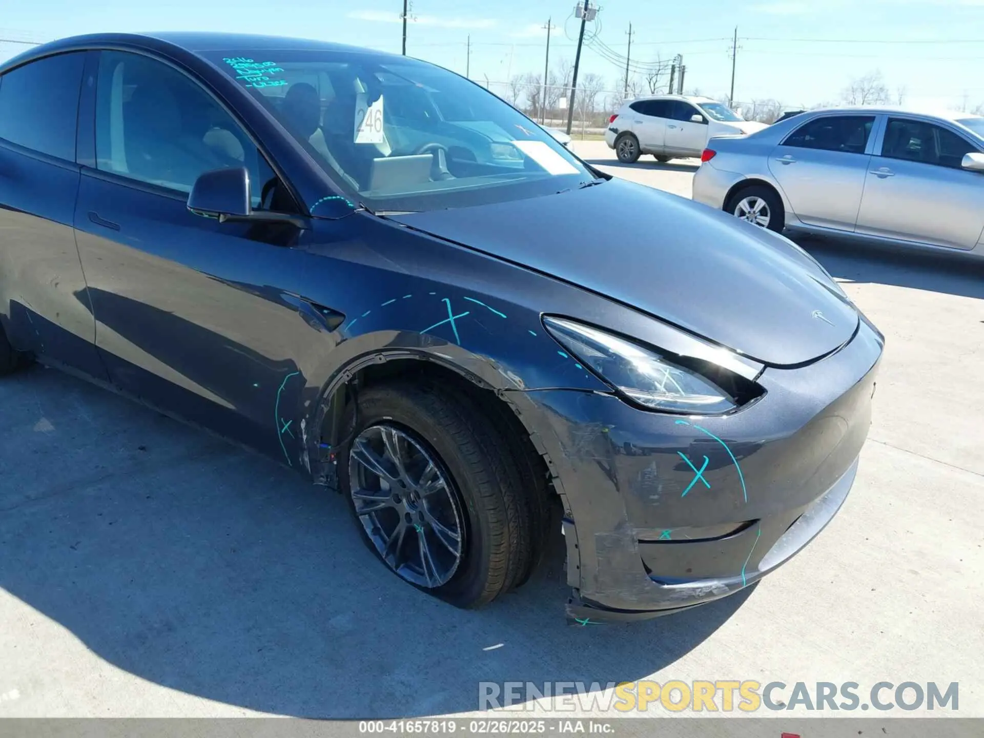 6 Photograph of a damaged car 7SAYGDEDXRA299500 TESLA MODEL Y 2024