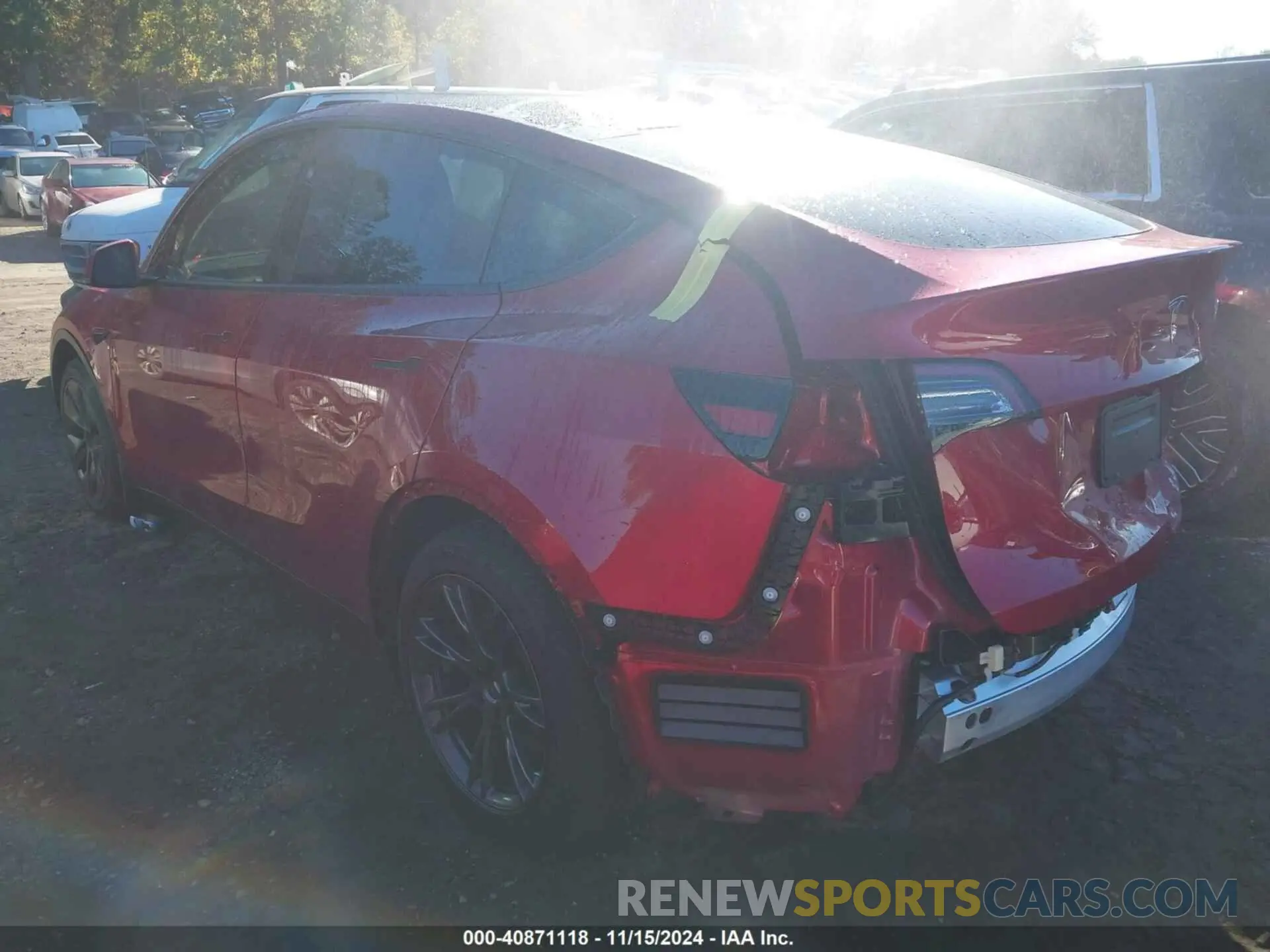 3 Photograph of a damaged car 7SAYGDEDXRA308969 TESLA MODEL Y 2024