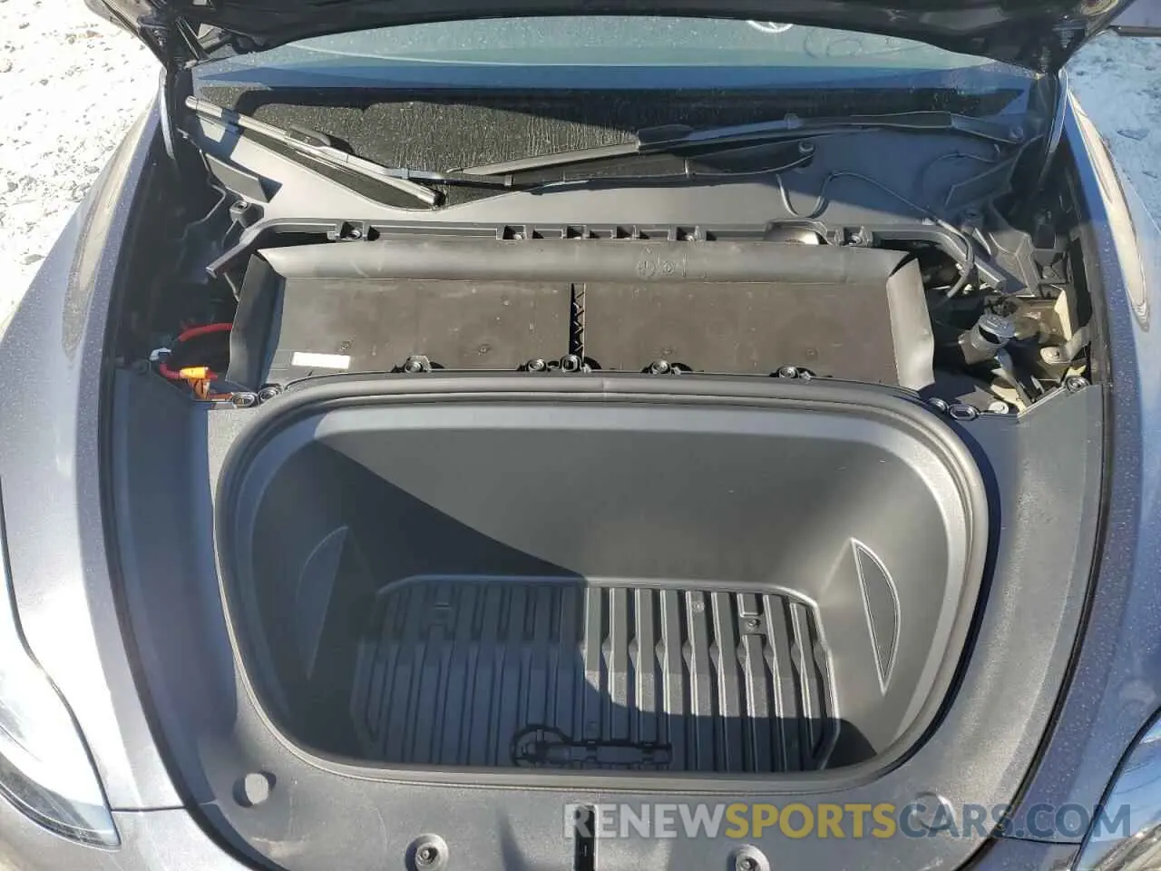 12 Photograph of a damaged car 7SAYGDEDXRA326758 TESLA MODEL Y 2024