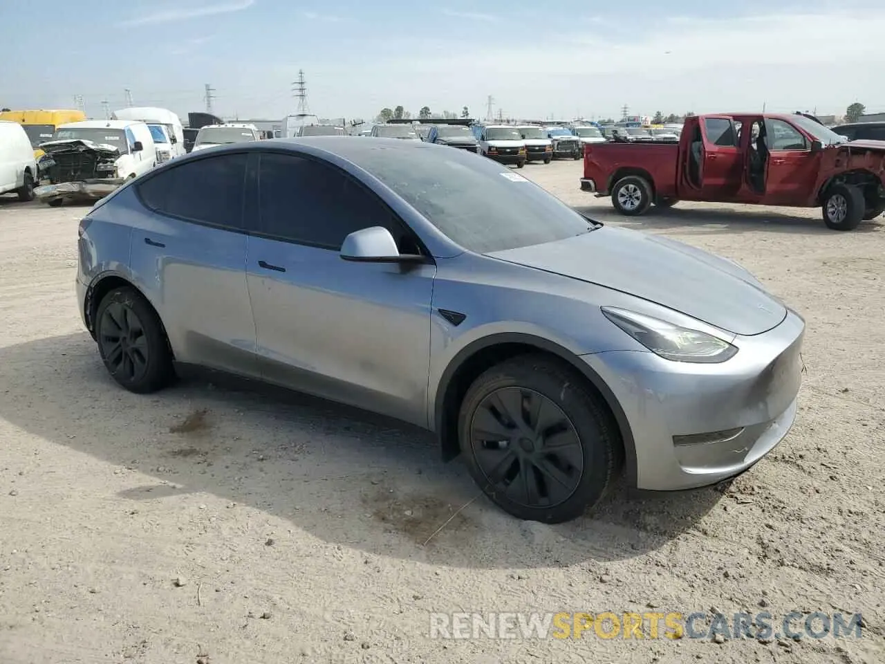 4 Photograph of a damaged car 7SAYGDEDXRA327652 TESLA MODEL Y 2024