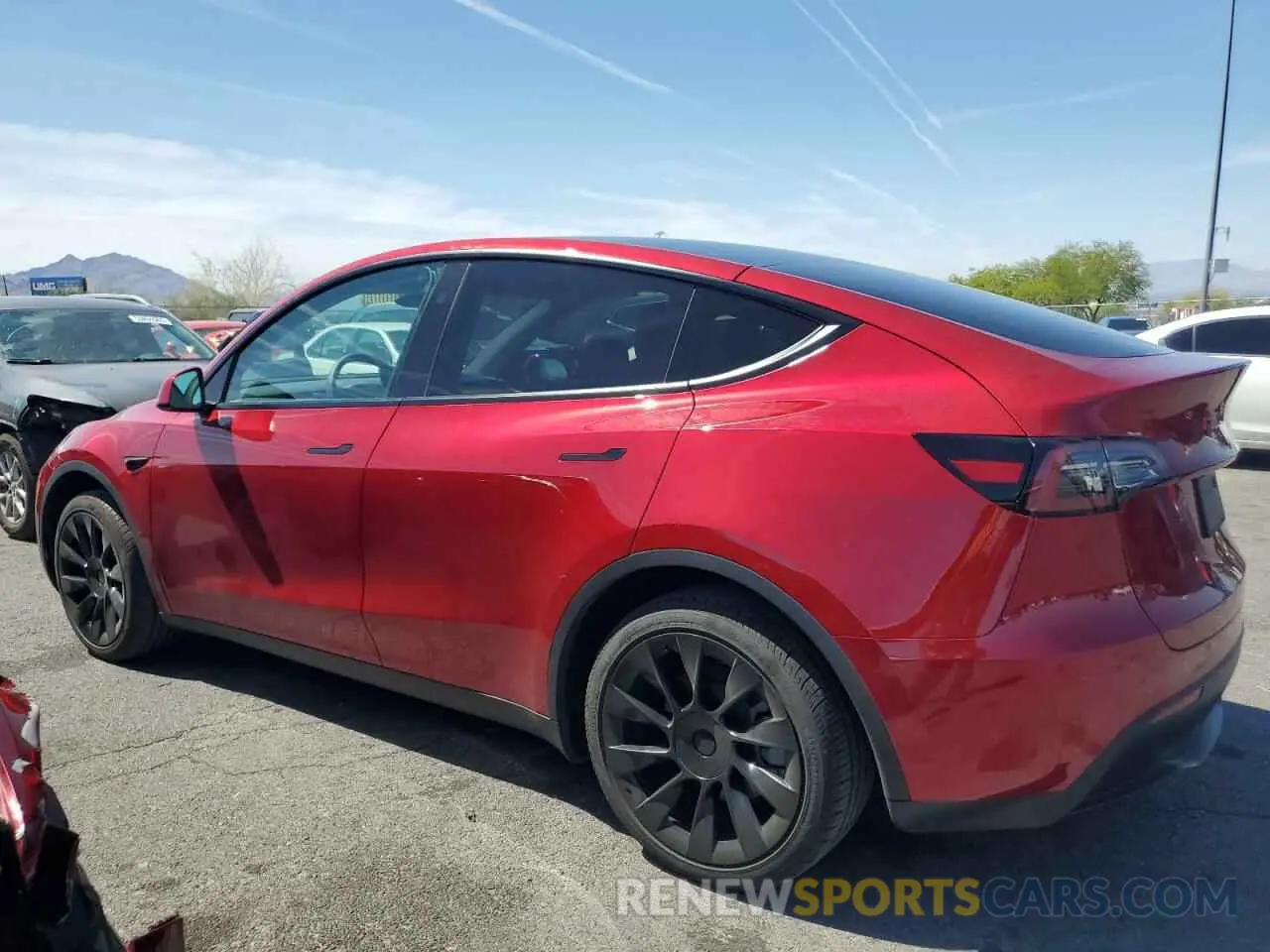 2 Photograph of a damaged car 7SAYGDEDXRF008898 TESLA MODEL Y 2024