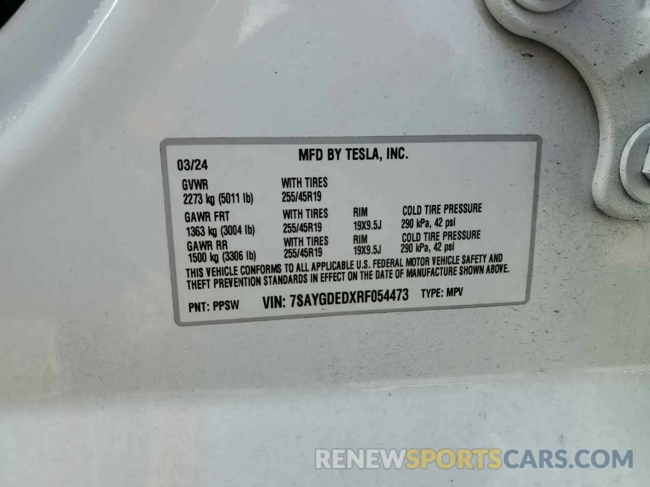 13 Photograph of a damaged car 7SAYGDEDXRF054473 TESLA MODEL Y 2024