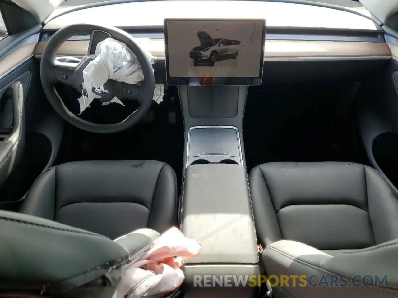 8 Photograph of a damaged car 7SAYGDEDXRF054473 TESLA MODEL Y 2024