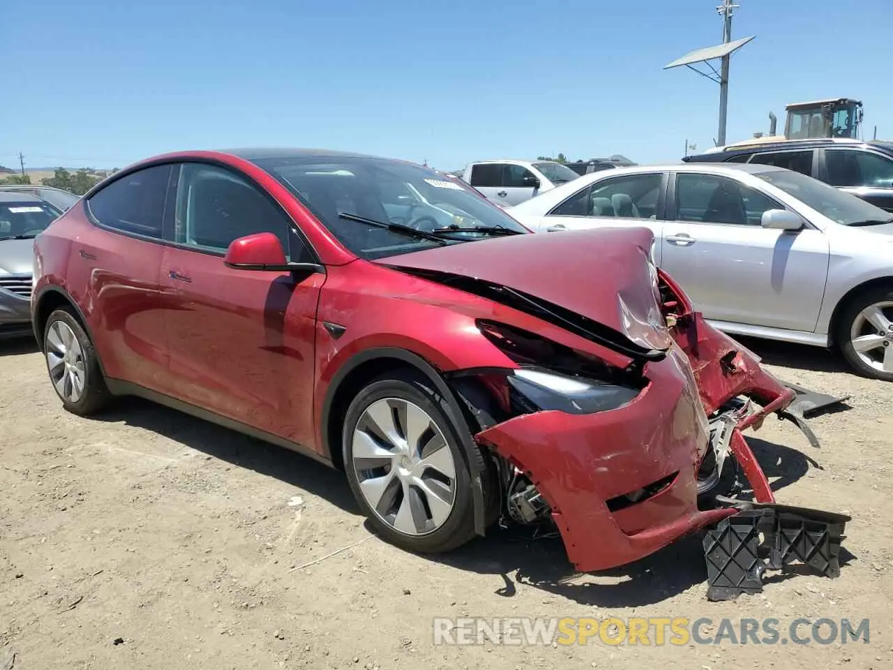 4 Photograph of a damaged car 7SAYGDEDXRF091121 TESLA MODEL Y 2024