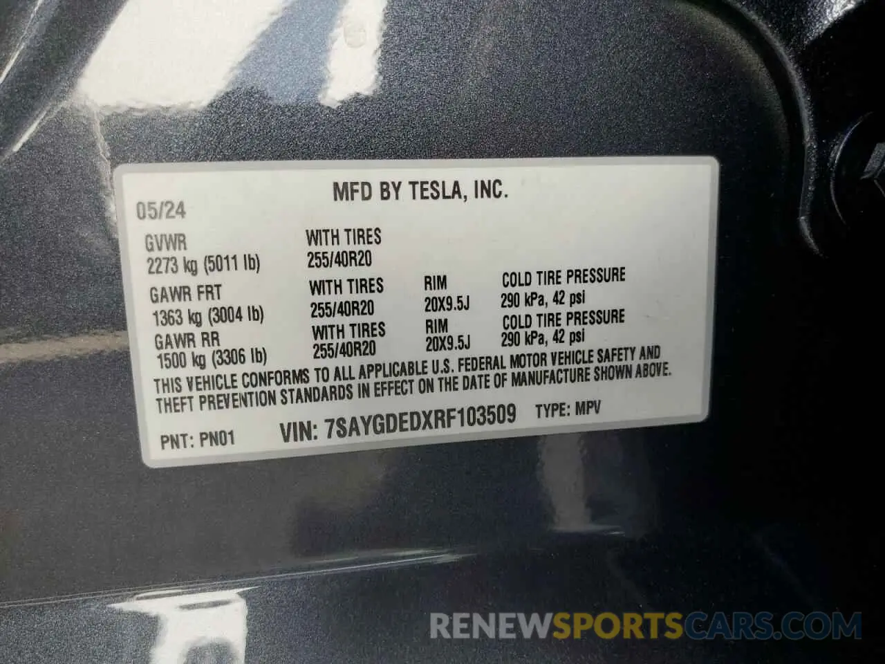 13 Photograph of a damaged car 7SAYGDEDXRF103509 TESLA MODEL Y 2024