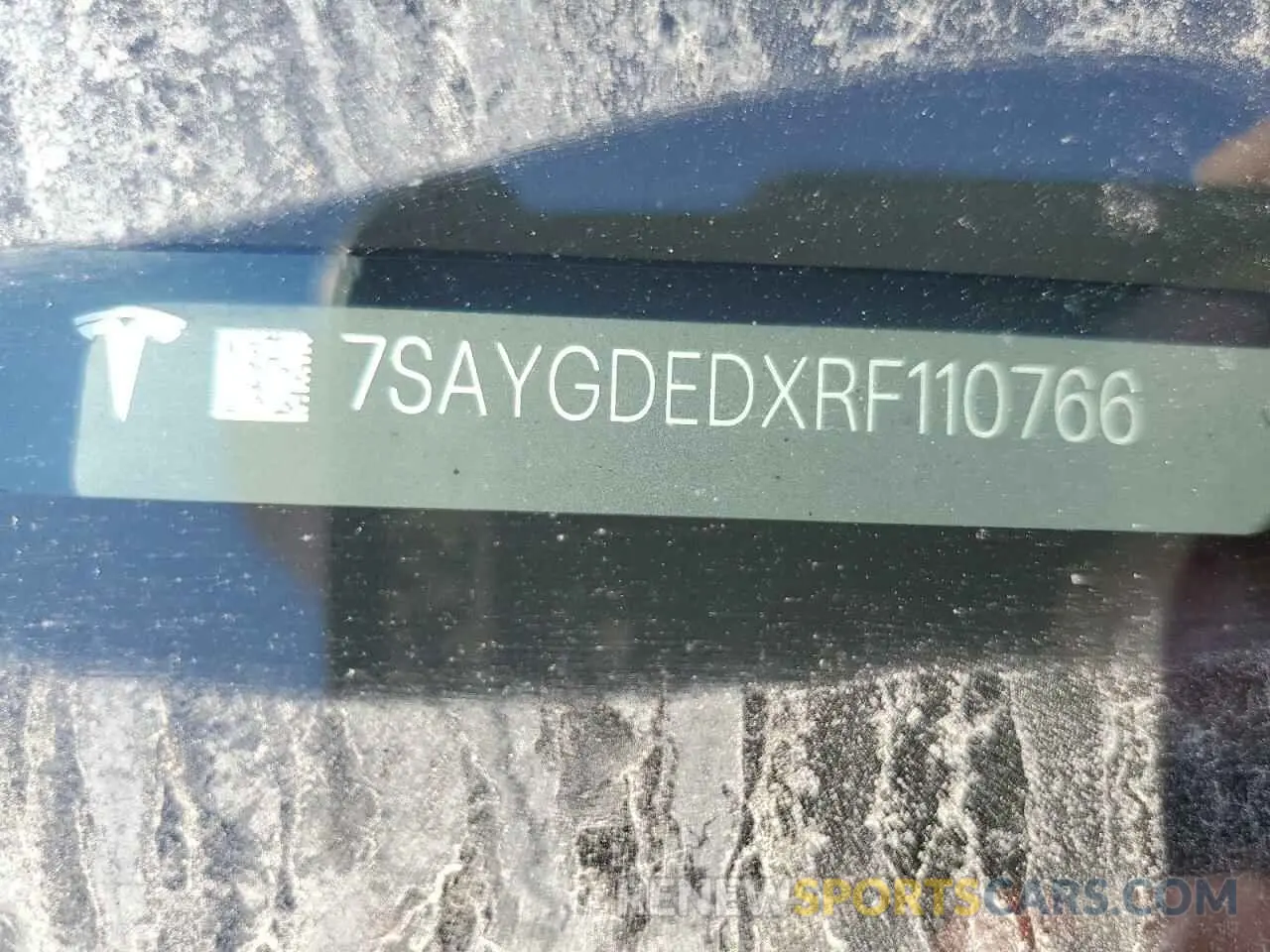 12 Photograph of a damaged car 7SAYGDEDXRF110766 TESLA MODEL Y 2024