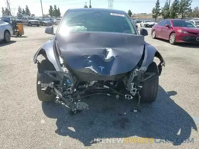 10 Photograph of a damaged car 7SAYGDEE0RA224927 TESLA MODEL Y 2024