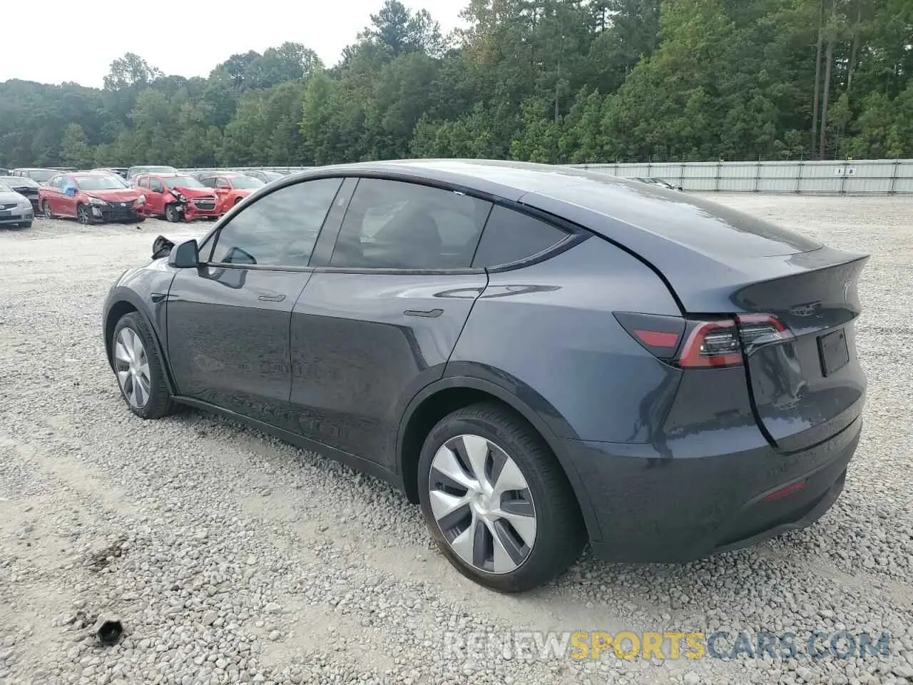 2 Photograph of a damaged car 7SAYGDEE0RA226581 TESLA MODEL Y 2024