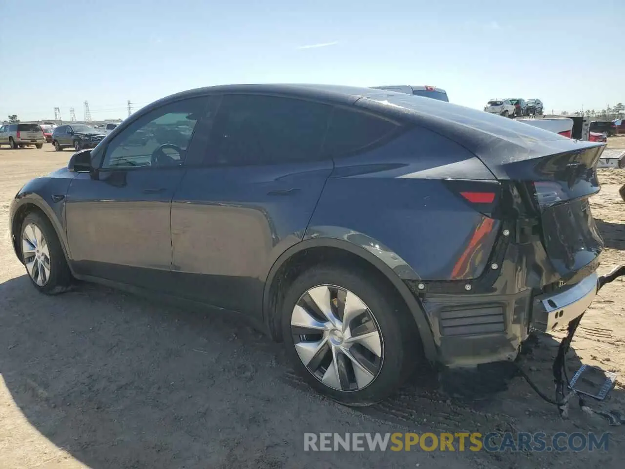 2 Photograph of a damaged car 7SAYGDEE0RA227925 TESLA MODEL Y 2024