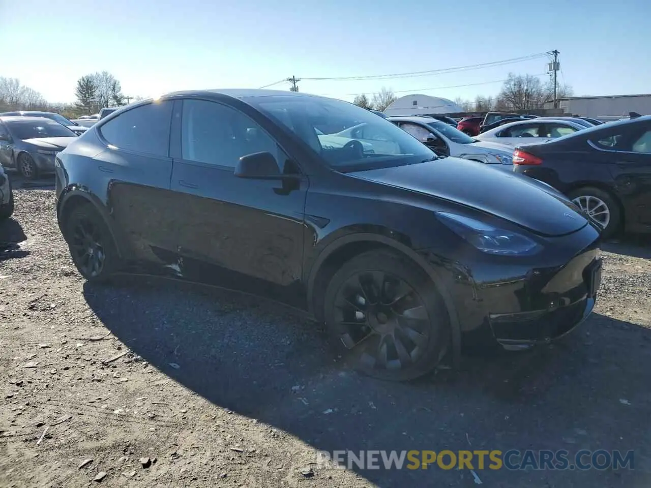 4 Photograph of a damaged car 7SAYGDEE0RA229867 TESLA MODEL Y 2024
