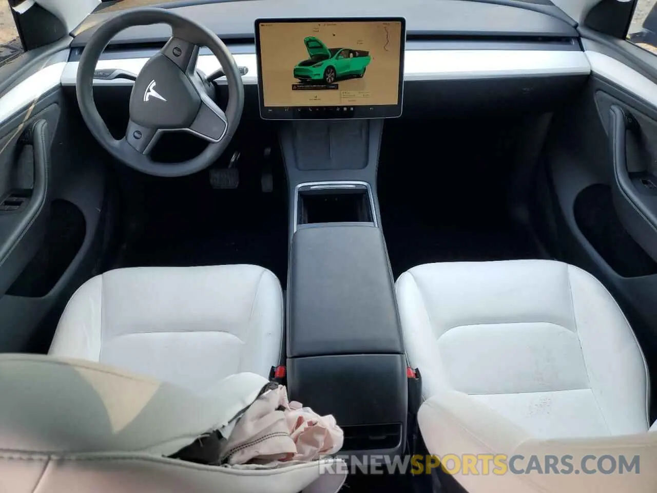 8 Photograph of a damaged car 7SAYGDEE0RA246829 TESLA MODEL Y 2024