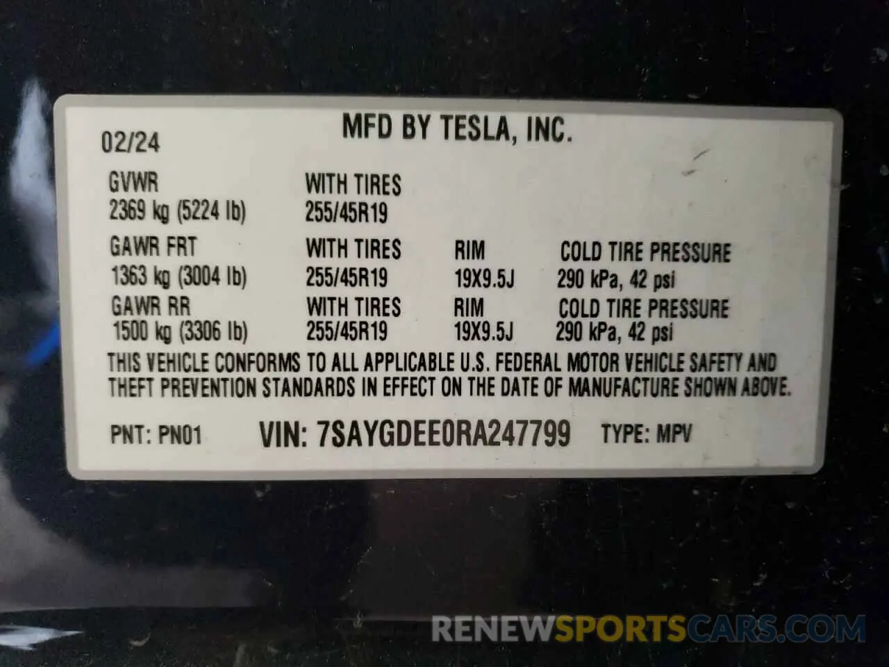 14 Photograph of a damaged car 7SAYGDEE0RA247799 TESLA MODEL Y 2024
