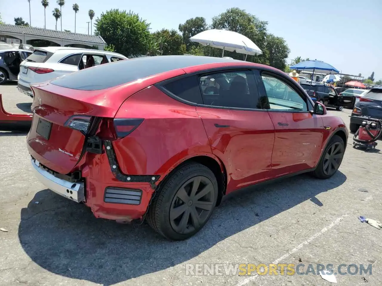 3 Photograph of a damaged car 7SAYGDEE0RA259631 TESLA MODEL Y 2024