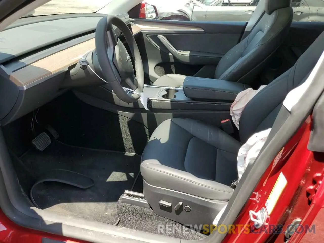 7 Photograph of a damaged car 7SAYGDEE0RA259631 TESLA MODEL Y 2024