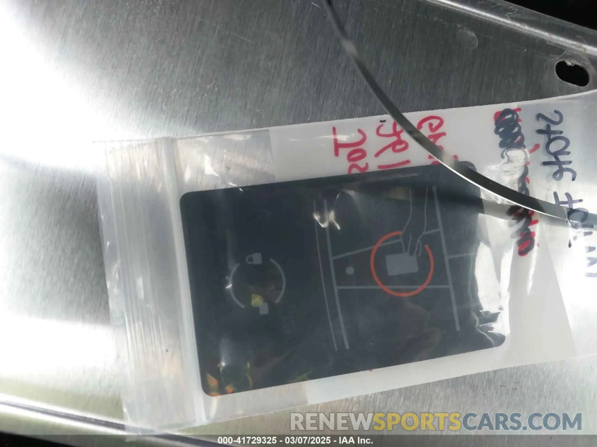 11 Photograph of a damaged car 7SAYGDEE0RA261489 TESLA MODEL Y 2024