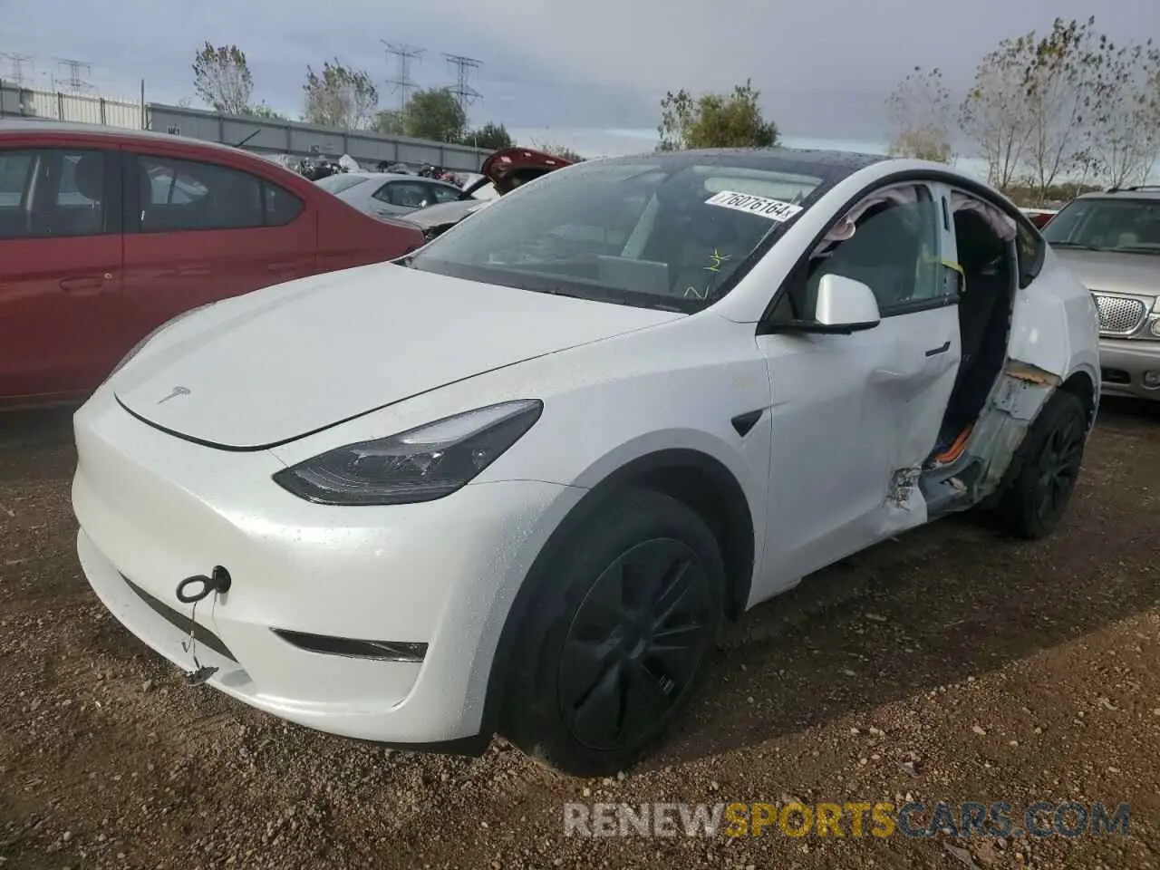 1 Photograph of a damaged car 7SAYGDEE0RA296453 TESLA MODEL Y 2024