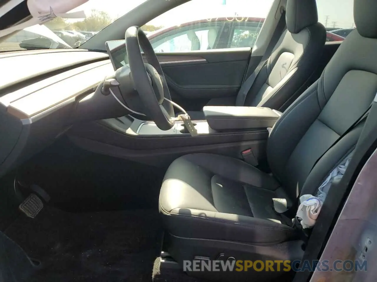 7 Photograph of a damaged car 7SAYGDEE0RA296453 TESLA MODEL Y 2024
