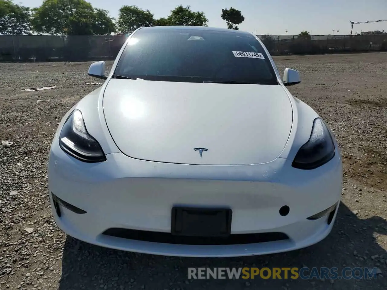 5 Photograph of a damaged car 7SAYGDEE0RF069041 TESLA MODEL Y 2024