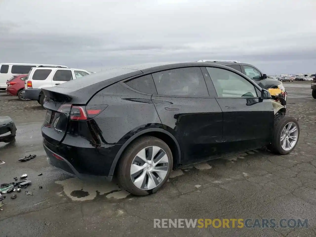 3 Photograph of a damaged car 7SAYGDEE0RF069797 TESLA MODEL Y 2024