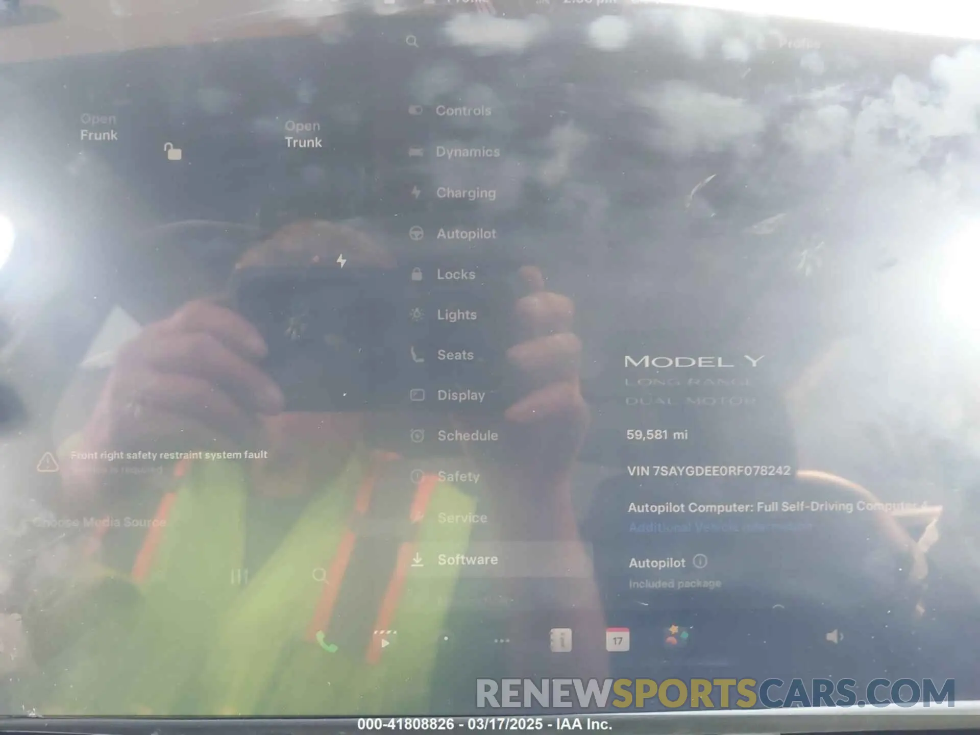 7 Photograph of a damaged car 7SAYGDEE0RF078242 TESLA MODEL Y 2024