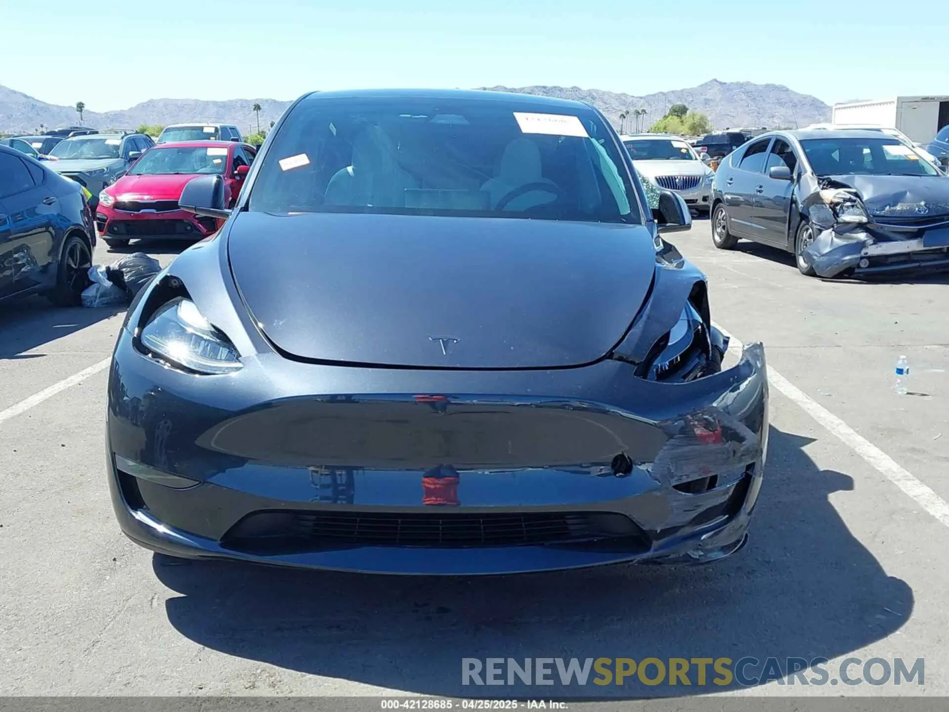 11 Photograph of a damaged car 7SAYGDEE0RF128802 TESLA MODEL Y 2024