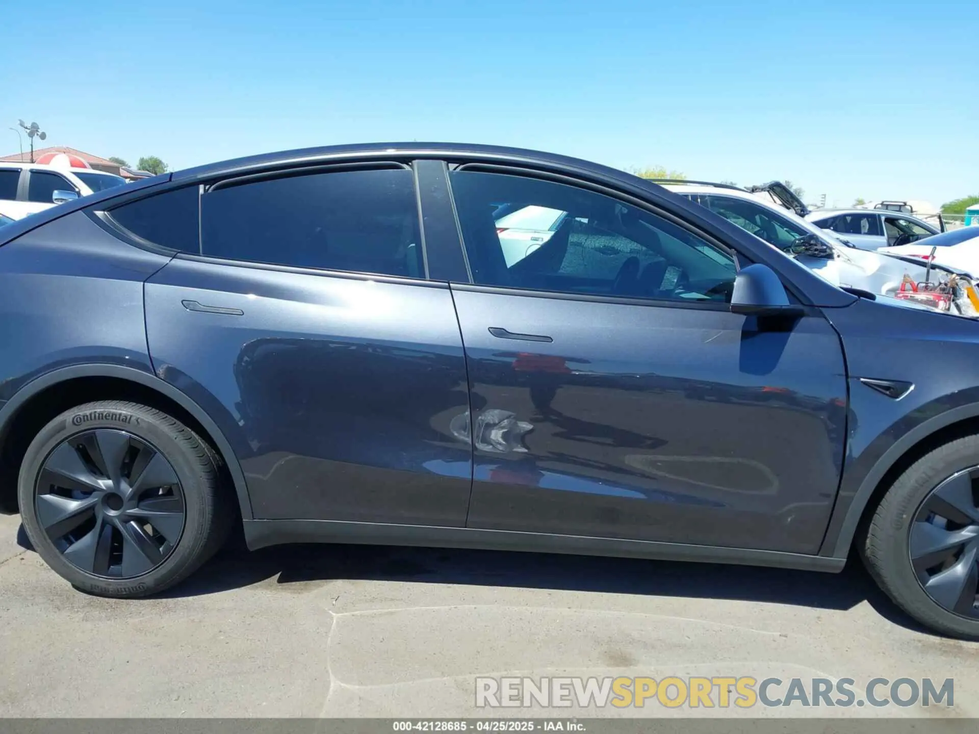 12 Photograph of a damaged car 7SAYGDEE0RF128802 TESLA MODEL Y 2024
