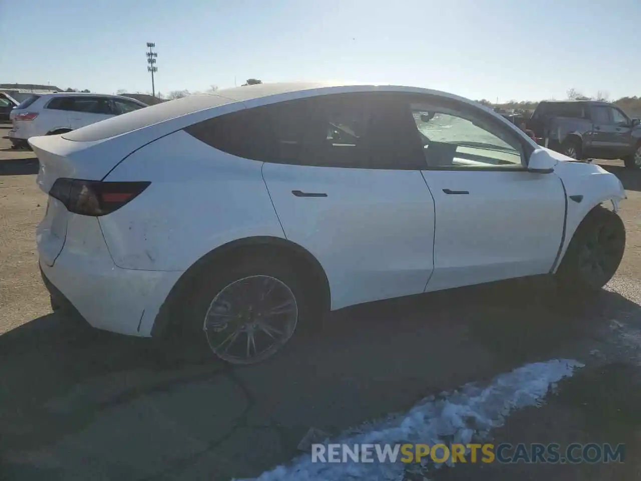 3 Photograph of a damaged car 7SAYGDEE0RF157006 TESLA MODEL Y 2024