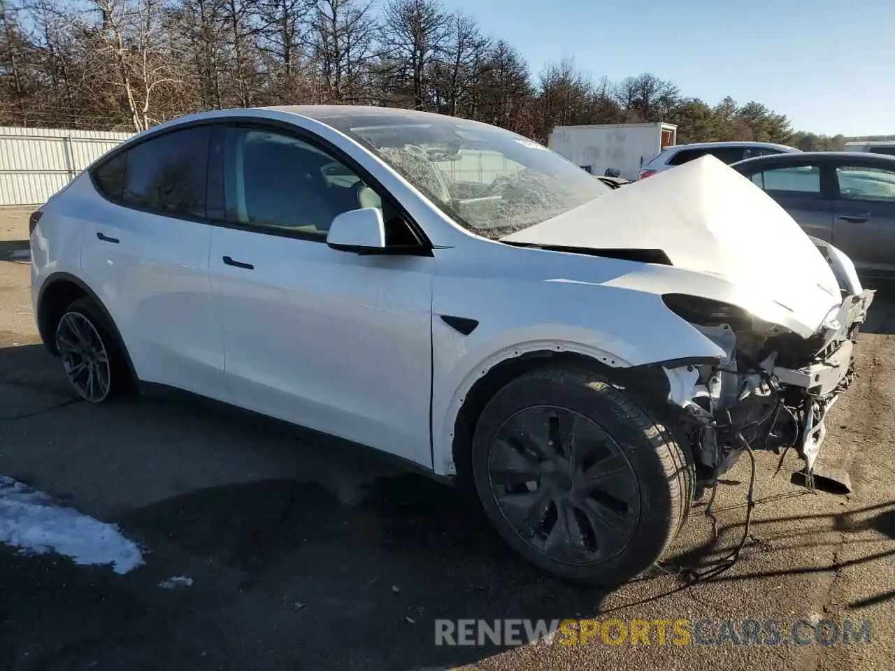 4 Photograph of a damaged car 7SAYGDEE0RF157006 TESLA MODEL Y 2024