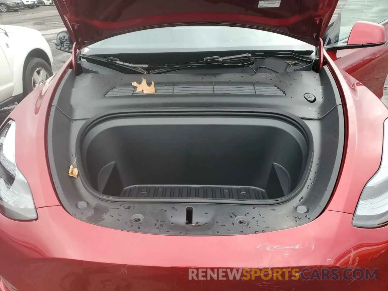 11 Photograph of a damaged car 7SAYGDEE0RF159774 TESLA MODEL Y 2024