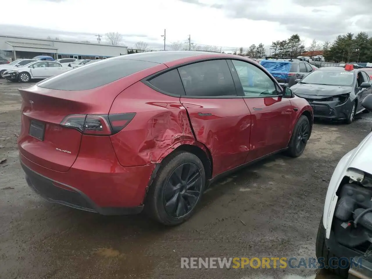 3 Photograph of a damaged car 7SAYGDEE0RF159774 TESLA MODEL Y 2024