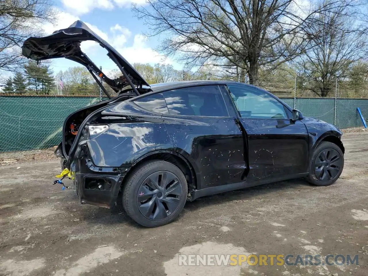 3 Photograph of a damaged car 7SAYGDEE0RF202381 TESLA MODEL Y 2024