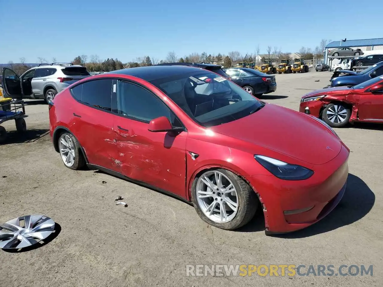 4 Photograph of a damaged car 7SAYGDEE1RA216836 TESLA MODEL Y 2024