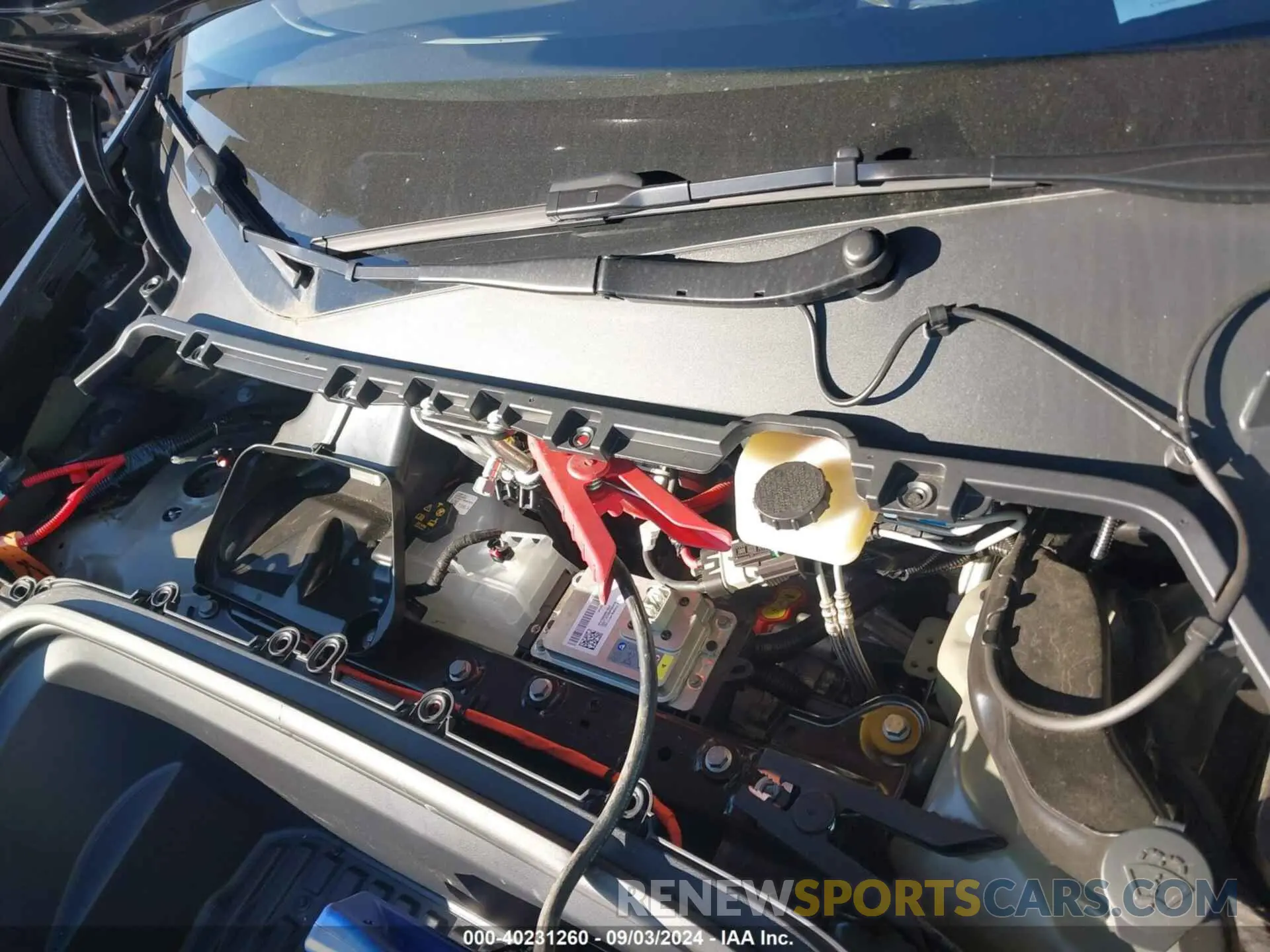 10 Photograph of a damaged car 7SAYGDEE1RA221888 TESLA MODEL Y 2024
