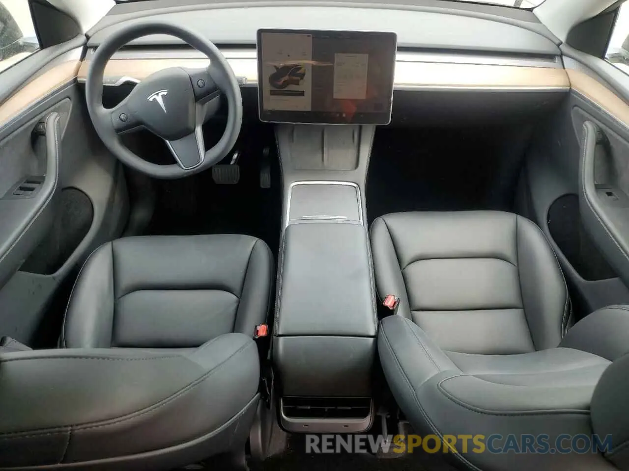 8 Photograph of a damaged car 7SAYGDEE1RA234222 TESLA MODEL Y 2024