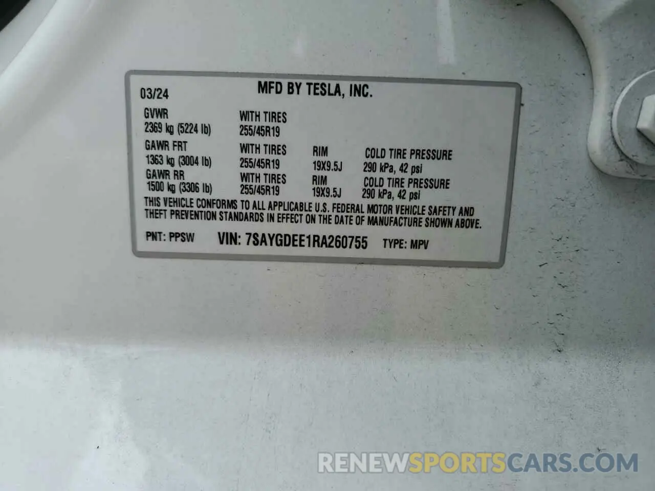 12 Photograph of a damaged car 7SAYGDEE1RA260755 TESLA MODEL Y 2024