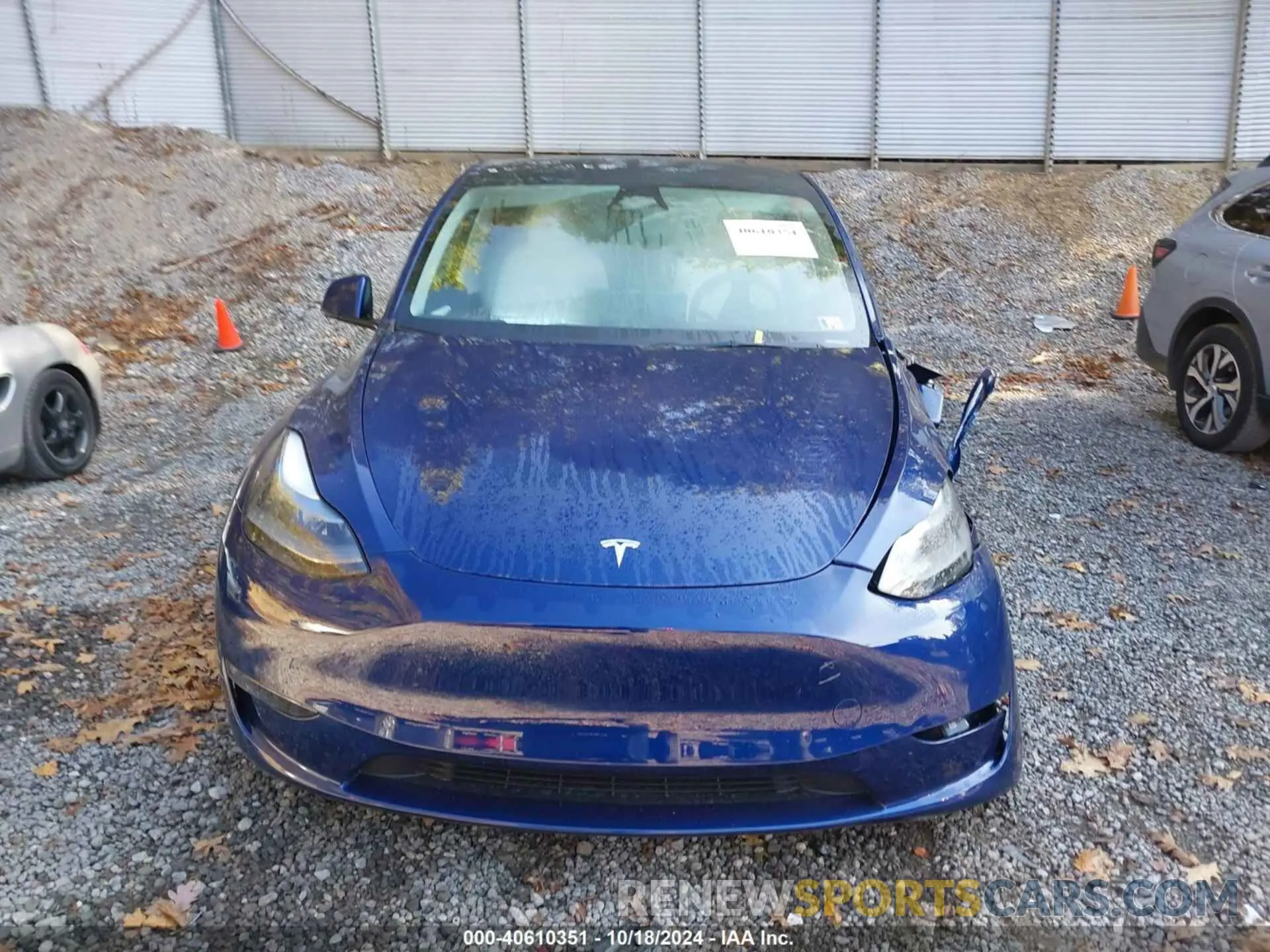 13 Photograph of a damaged car 7SAYGDEE1RA266328 TESLA MODEL Y 2024