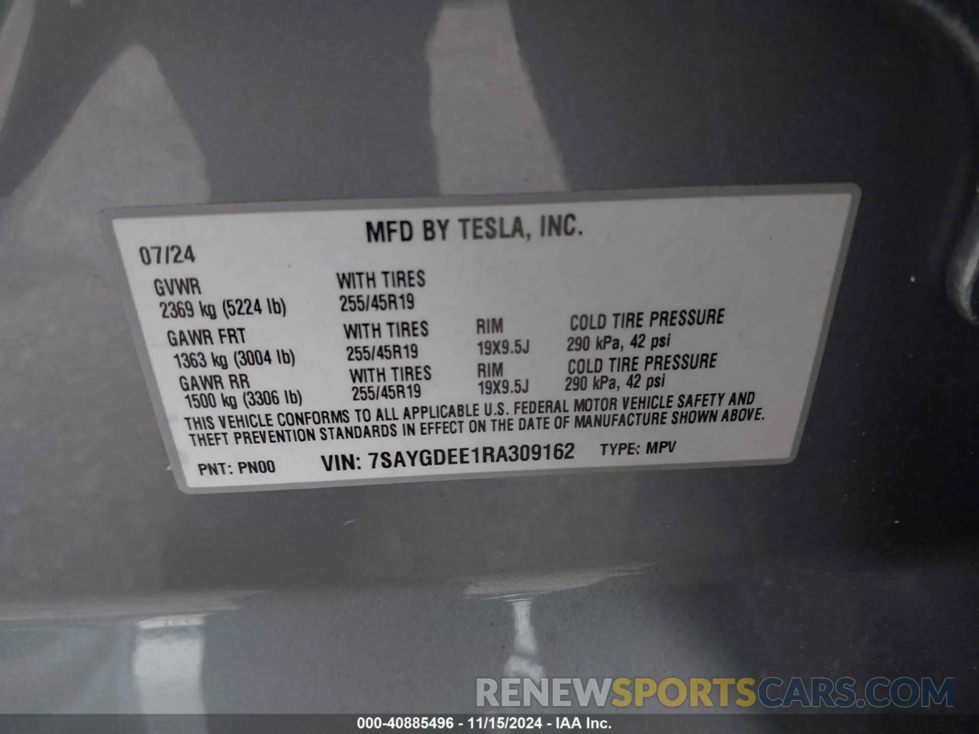 9 Photograph of a damaged car 7SAYGDEE1RA309162 TESLA MODEL Y 2024