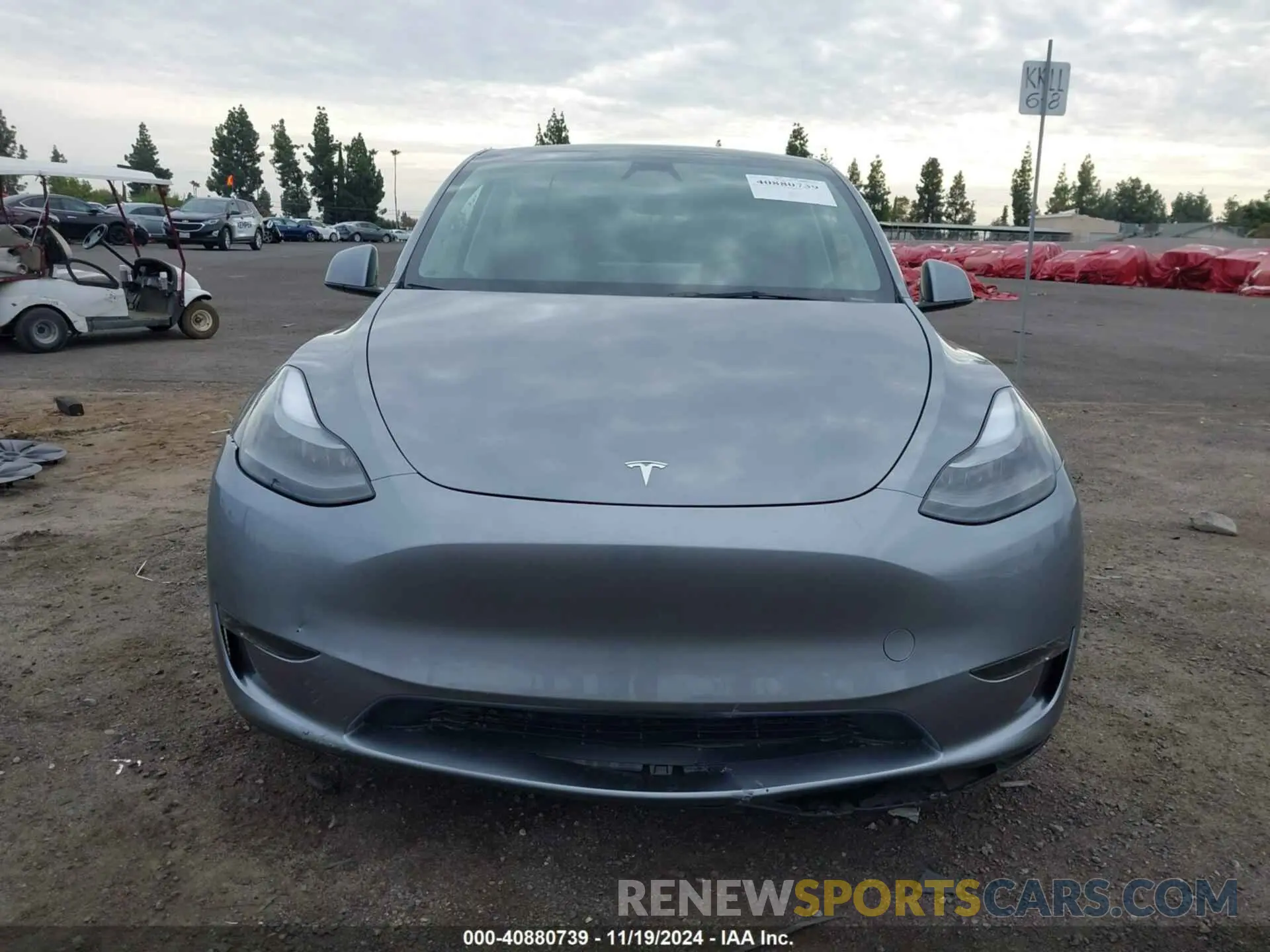 13 Photograph of a damaged car 7SAYGDEE1RA312143 TESLA MODEL Y 2024