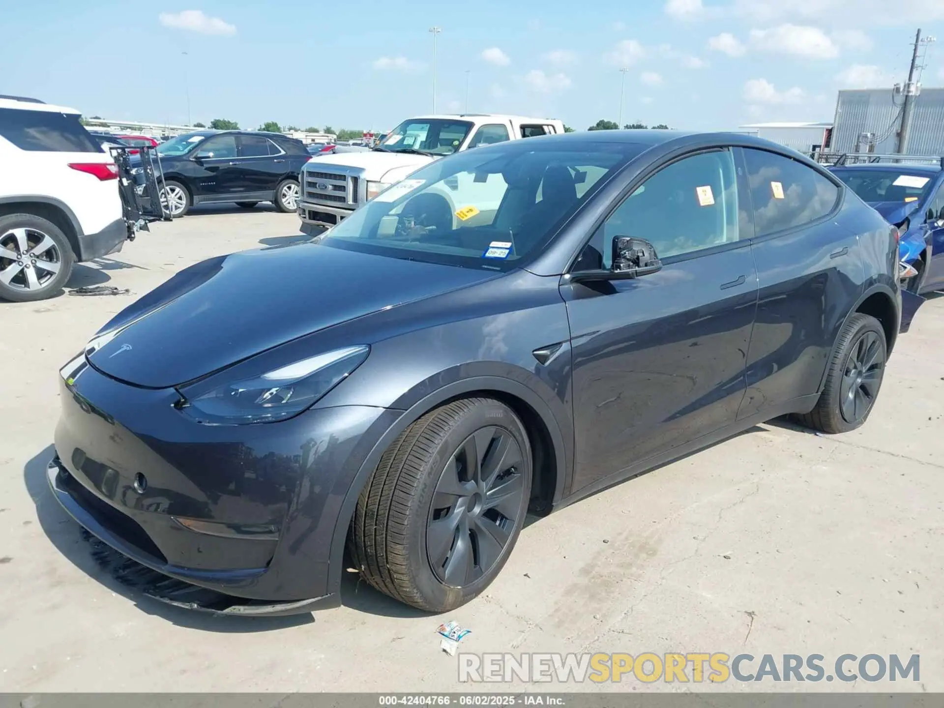2 Photograph of a damaged car 7SAYGDEE1RA332683 TESLA MODEL Y 2024